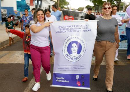 Caminhada pela Paz encerra ações do Agosto Lilás em Nova Andradina